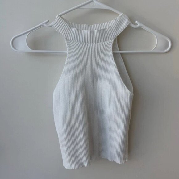 AURA Bundle Set of 5 Cropped Athletic Tank Tops - NWOT XS/S - Picture 7 of 12